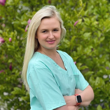 MUDr. Karolína Handlová — lékařka estetické medicíny v ordinaci Elegance Medical, Milovice nad Labem